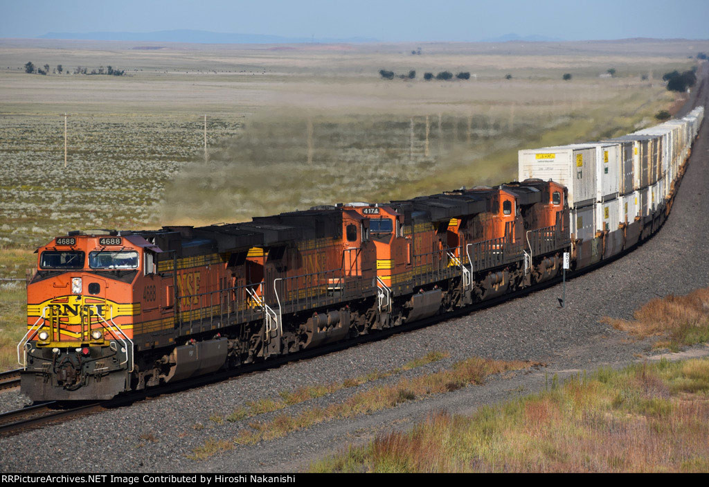 BNSF 4688